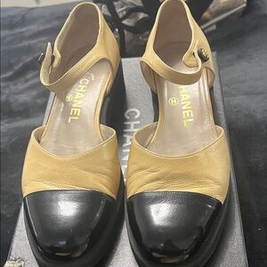 CHANEL Women's Two-Tone Tan and Black Heels